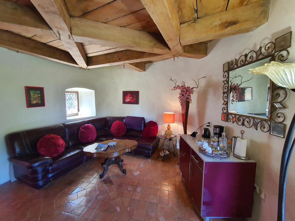 Chambre D'Hotes Au Chateau De Belcastel Belcastel  Buitenkant foto