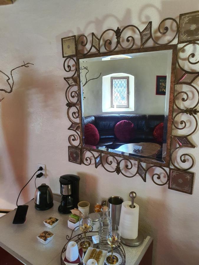 Chambre D'Hotes Au Chateau De Belcastel Belcastel  Buitenkant foto
